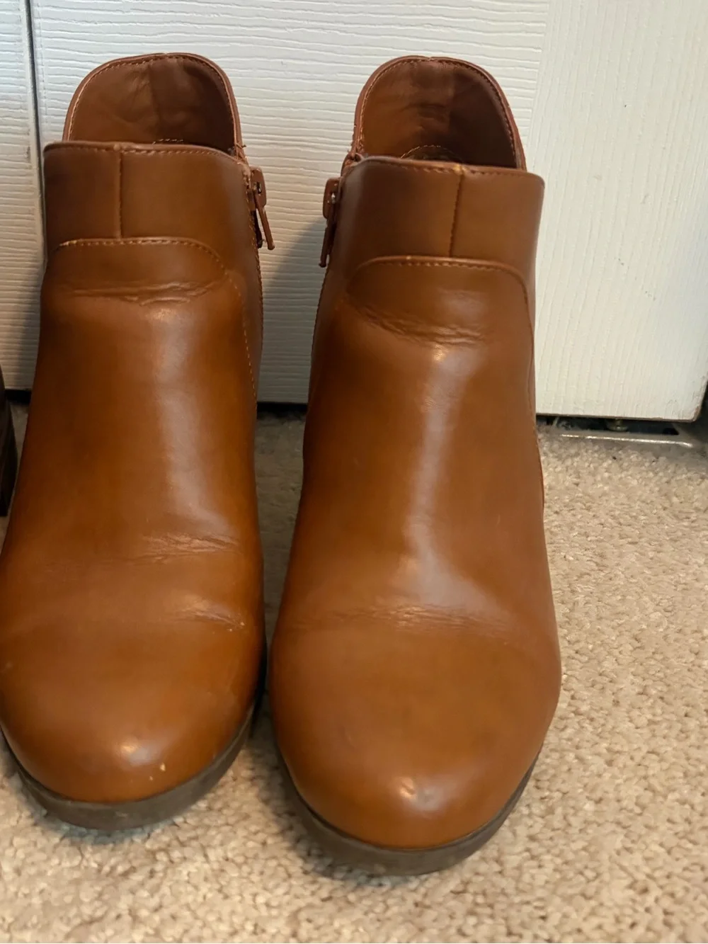 Gianni Bini Cognac Brown Leather Ankle Booties Size 7